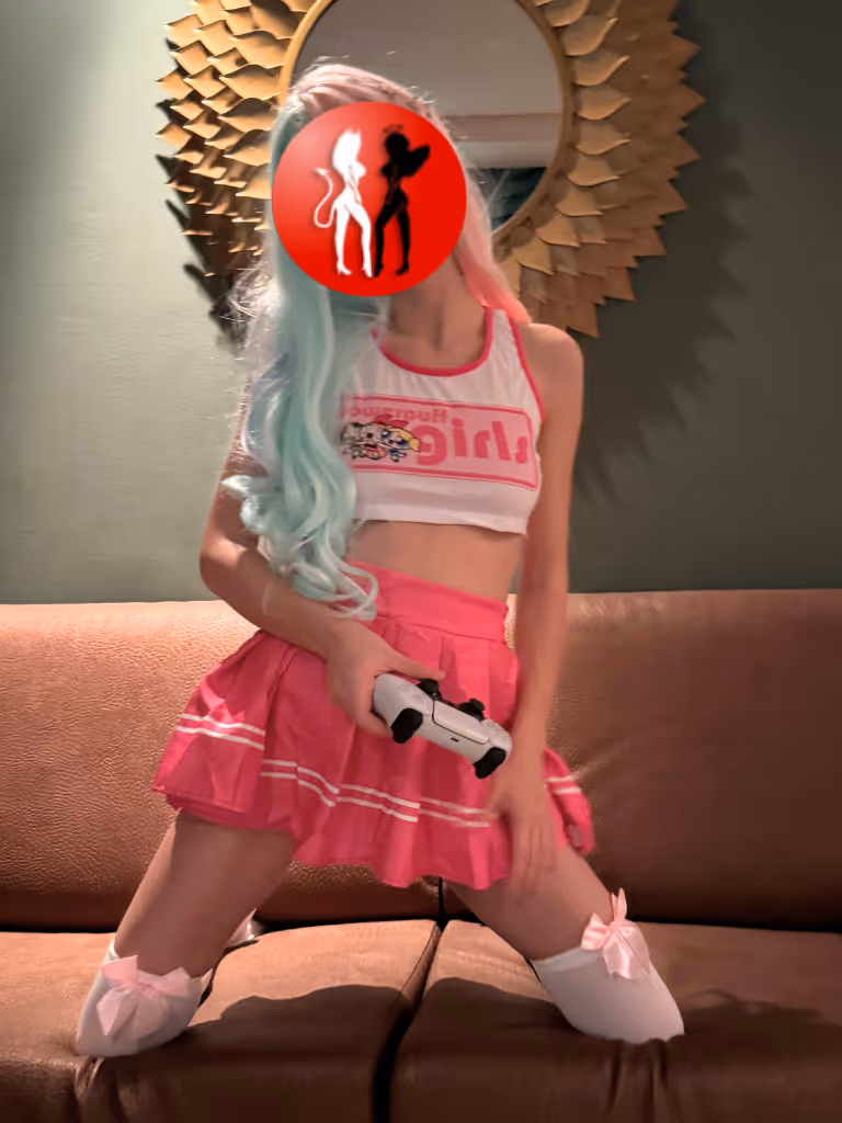 Funtasia Escort Lady in Ingolstadt – farbenfrohe Cosplay-Begleitung